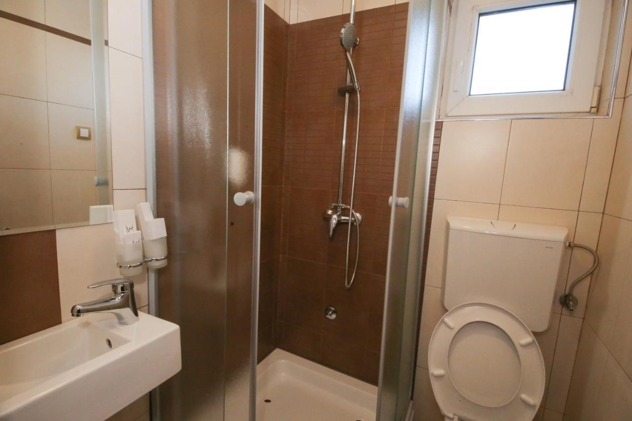 Bajadera Lux Ξενοδοχείο Βελιγράδι Εξωτερικό φωτογραφία